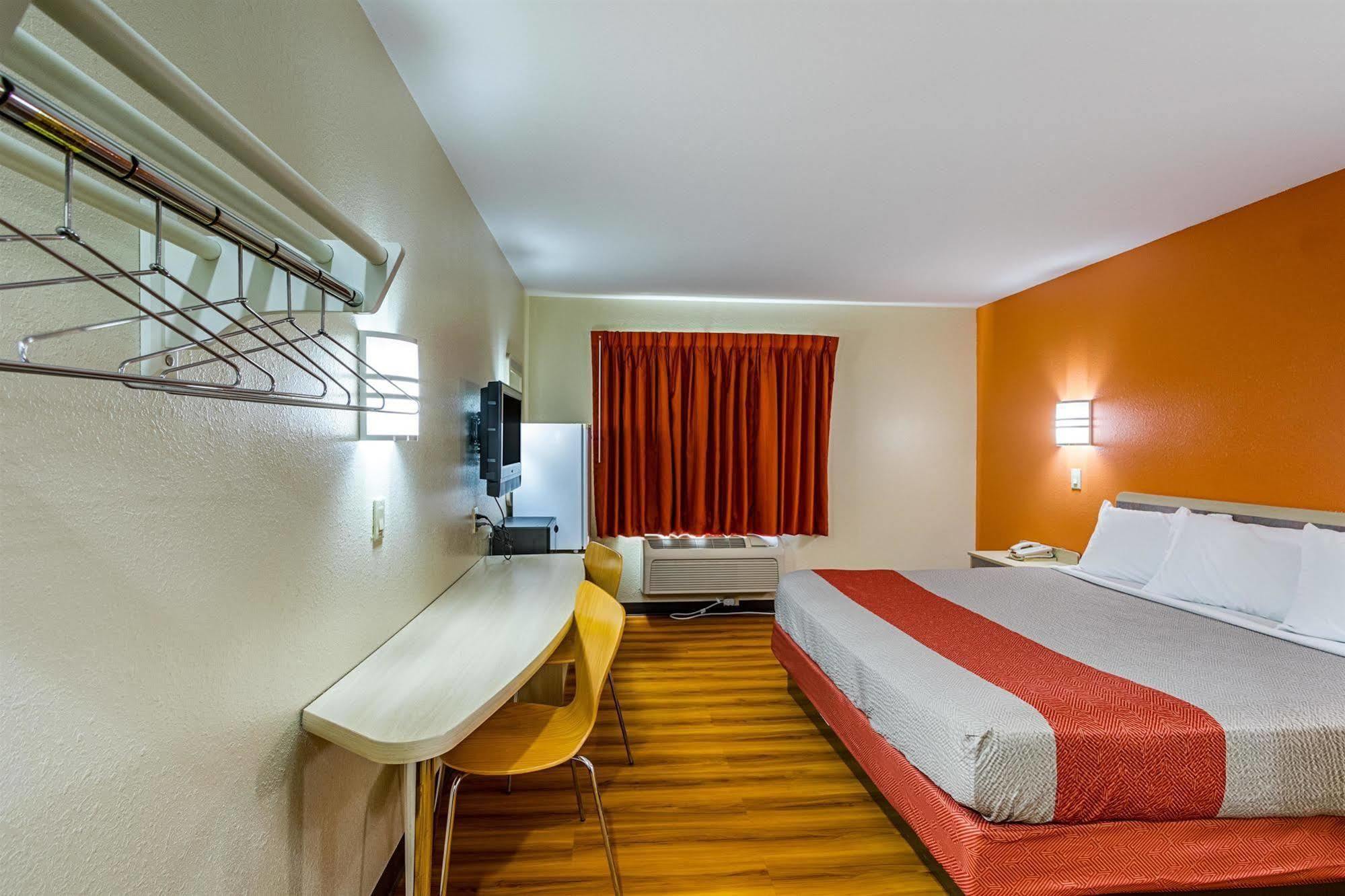 Motel 6-Urbana, Il Champaign Zewnętrze zdjęcie