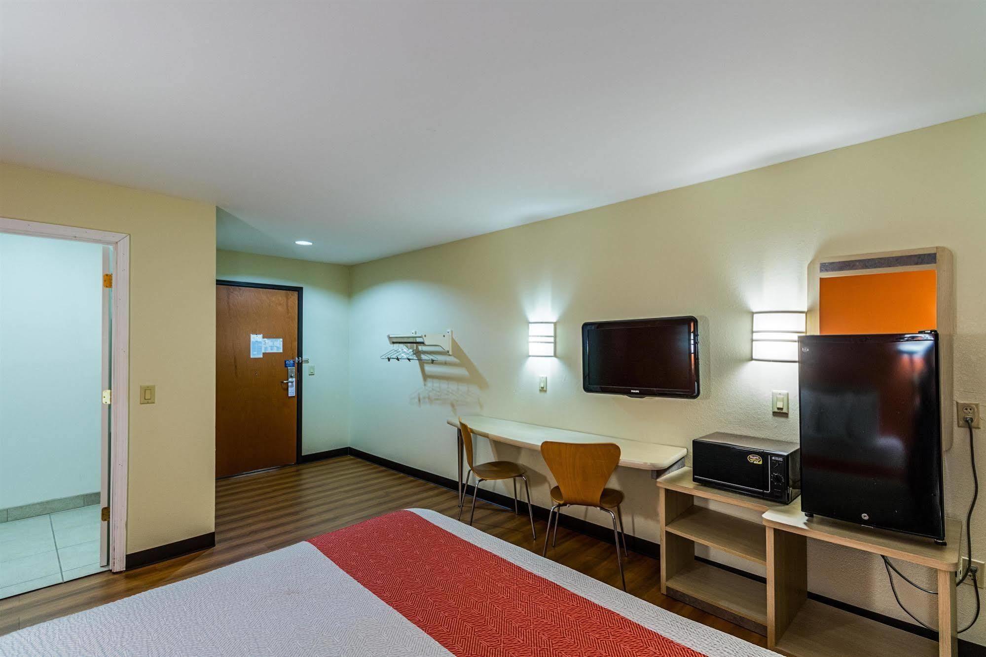 Motel 6-Urbana, Il Champaign Zewnętrze zdjęcie