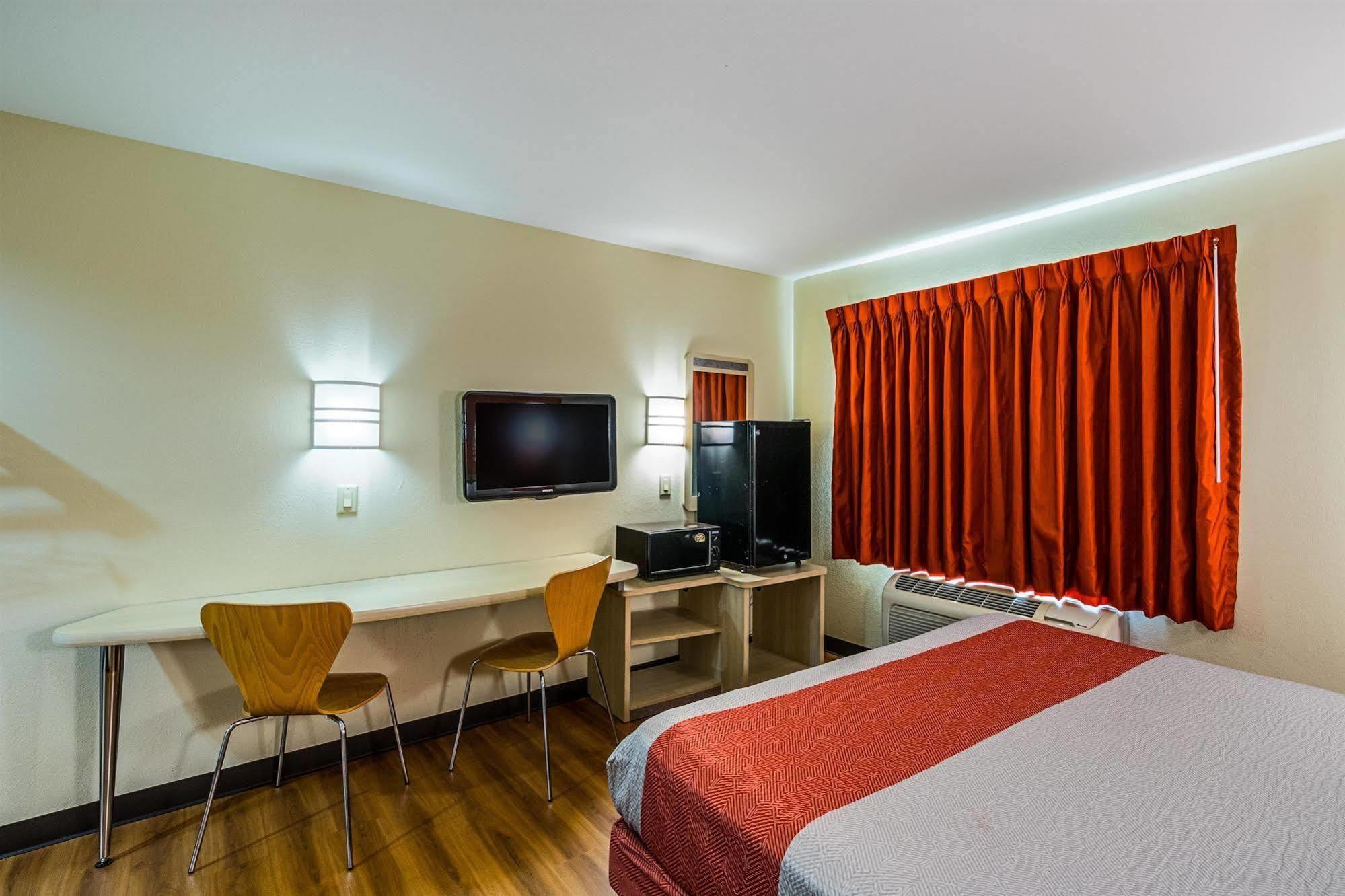 Motel 6-Urbana, Il Champaign Zewnętrze zdjęcie