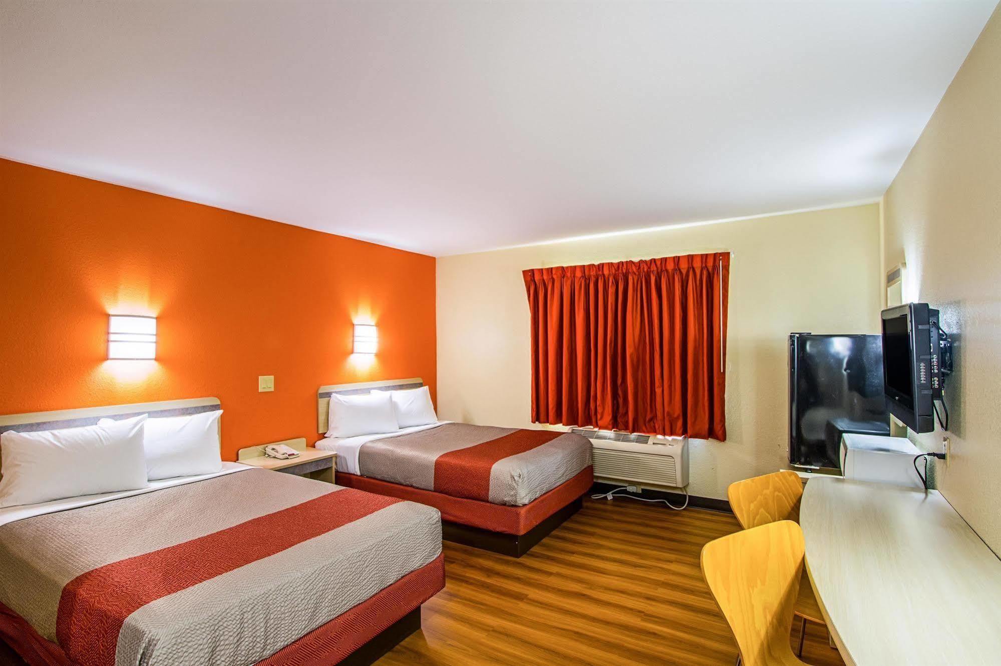 Motel 6-Urbana, Il Champaign Zewnętrze zdjęcie