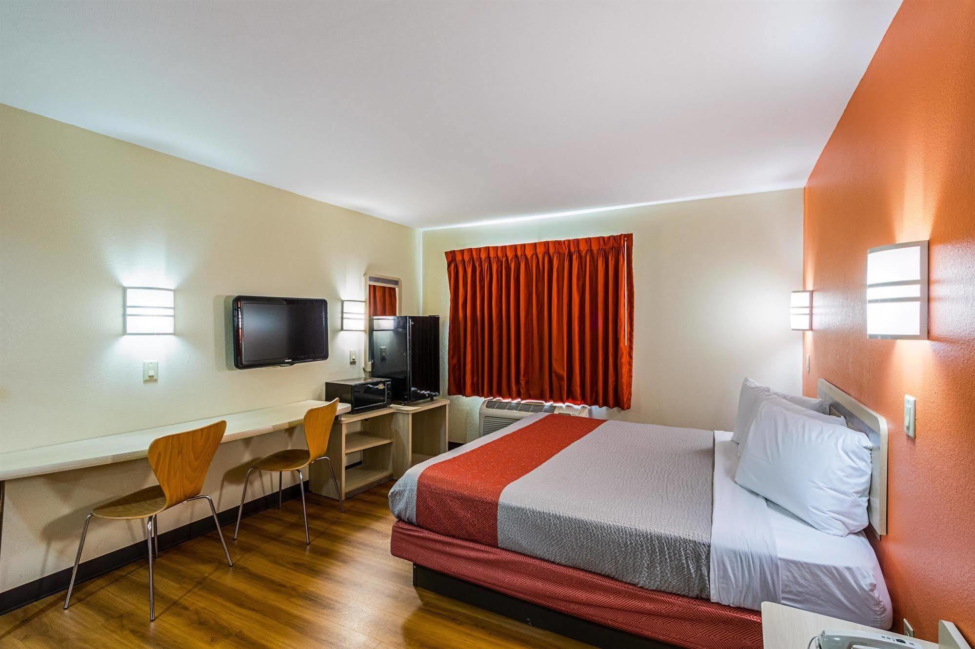Motel 6-Urbana, Il Champaign Zewnętrze zdjęcie