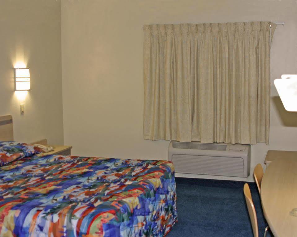 Motel 6-Urbana, Il Champaign Zewnętrze zdjęcie